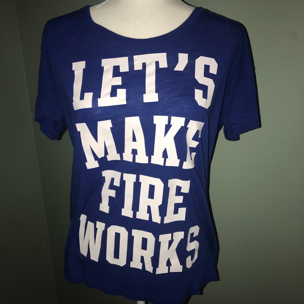 Victoria’s Secret Pink Fireworks t-shirt Like new size small royal blue